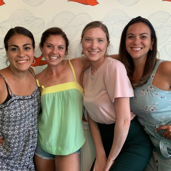 Meet your Posher, Jaclyn - Picture 7 of 8